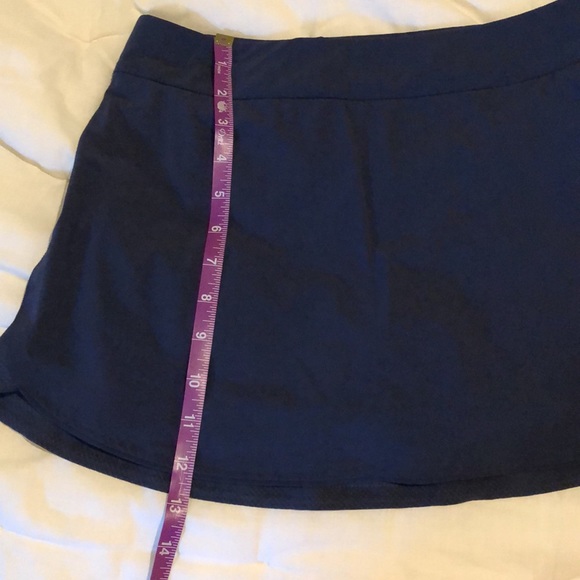 Outdoor Voices navy size small exercise skirt - Picture 5 of 6